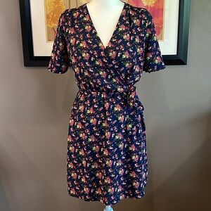 MONTEAU Navy Print Surplice Dress Size Medium